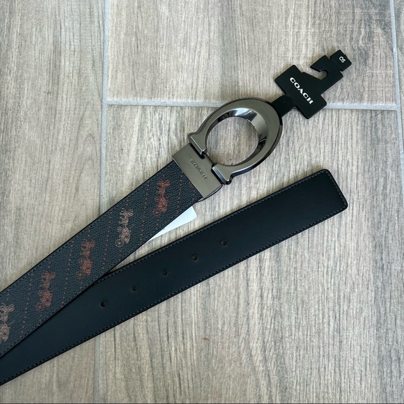 Coach Sculpted Signature Buckle Cut To Size Reversible Belt - Picture 4 of 6